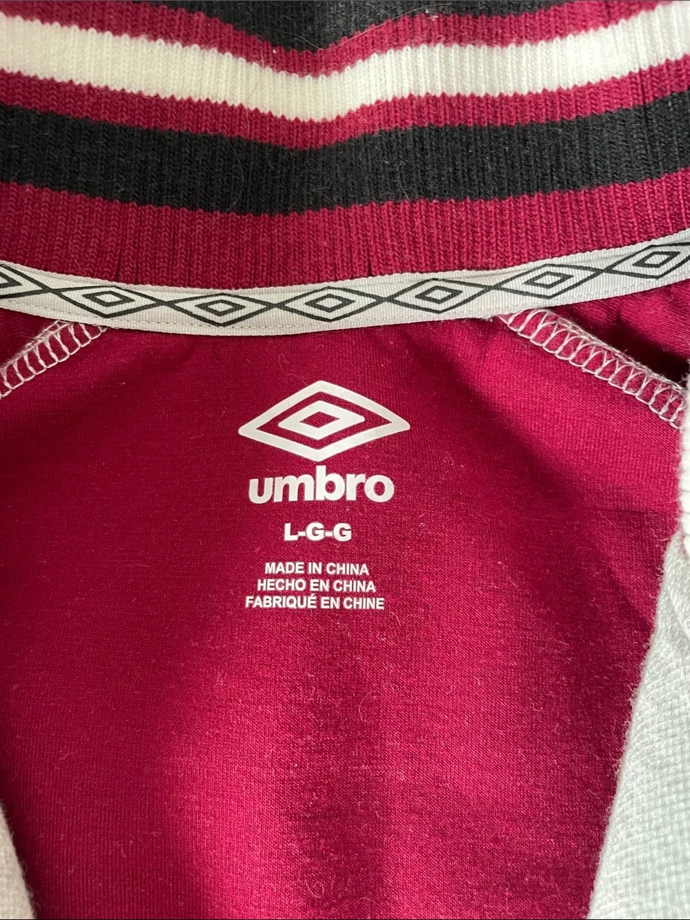 Umbro accents small